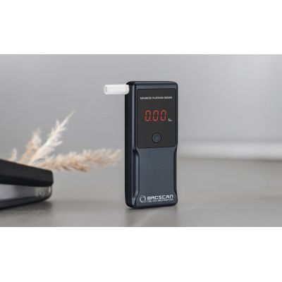 10. Alkomat BACscan F-50 Ultra