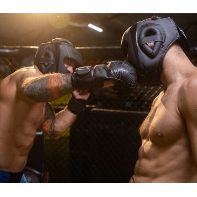 5. Kask bokserski M - Black Master