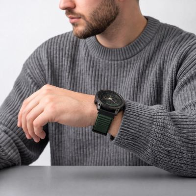 9. Pasek Tech-Protect NylonLoop na Garmin Fenix 5 / 6 / 6 Pro / 7 / 8 / 8 Pro / 9 / 9 Pro (47mm) - zielony