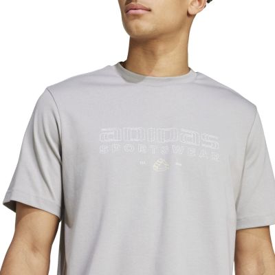 11. Koszulka adidas Tech Linear Graphic M IY0728