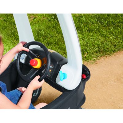 6. Little Tikes Tikes Patrol Police Car Samochód do jeżdżenia