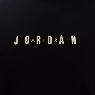 3. Koszulka sportowa T-shirt męski Air Jordan Jumpman Embroidered Air Crew Czarna - DM3182-010