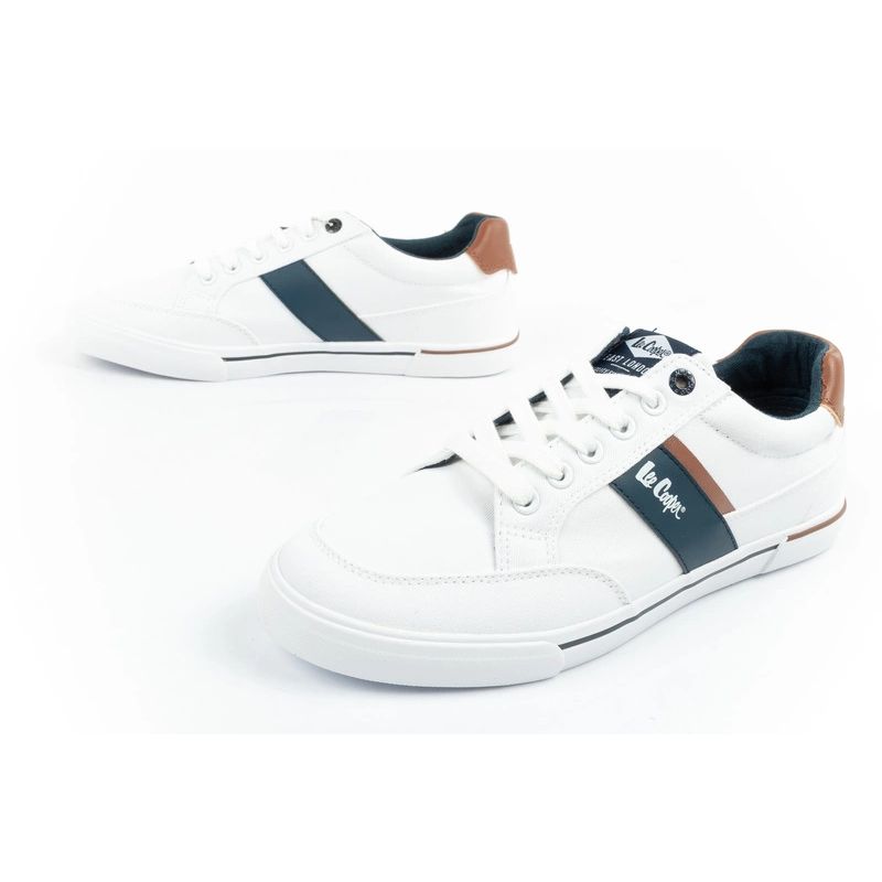 17. Buty Lee Cooper M LCW-25-02-3244M
