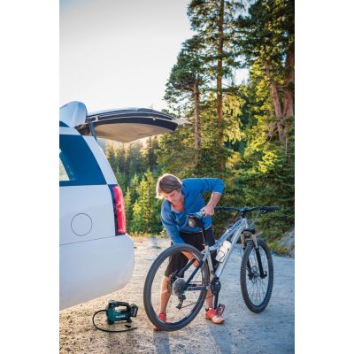 18. Makita MP001GZ sprężarka 24 l/min Bateria