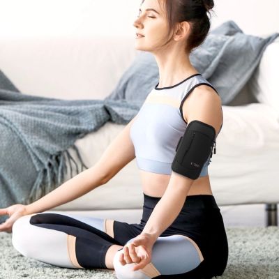 7. Opaska Tech-Protect M6 Universal Sport na ramię - czarno-różowa