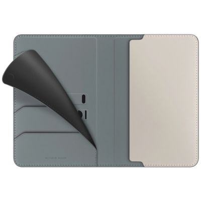 3. Etui na paszport UNIQ Belmont z blokadą RFID  - zielone/kość słoniowa