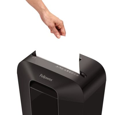 3. Niszczarka Fellowes LX70, 4407501 kolor czarny, 18 litrów, Niszczy jednorazowo do 11 kartek A4 (70g) na ścinki 4×40 mm (P-4/T-4), Blokada Safety Lock