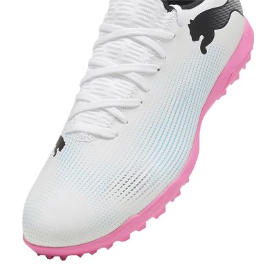9. Buty piłkarskie Puma Future 7 Play TT M 107726 01