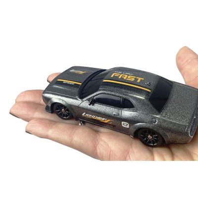 8. Amewi 21137 zdalnie sterowany model Auto do driftu Silnik elektryczny 1:43