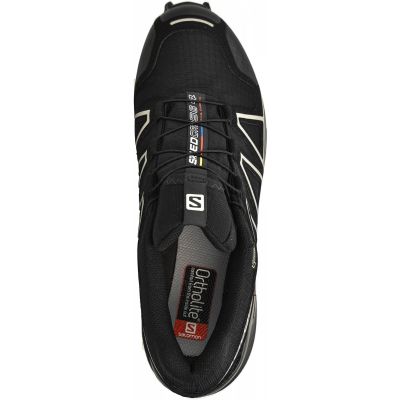 Ultra-lekki model Speedcross 4  przeznaczony do biegania terenowego po naturalnym i miękkim podłożu.