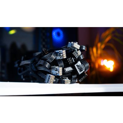 29. Zasilacz ENDORFY Supremo FM6 1000 W  EY7A011