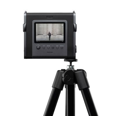 21. Hybrydowy aparat natychmiastowy FUJIFILM Instax WIDE Evo Black EX D CMOS Czarny