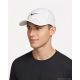 2. Nike czapka męska z daszkiem Dri-FIT Club biała sportowa lekka