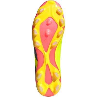 12. Buty piłkarskie adidas Predator Pro MG M IG7732