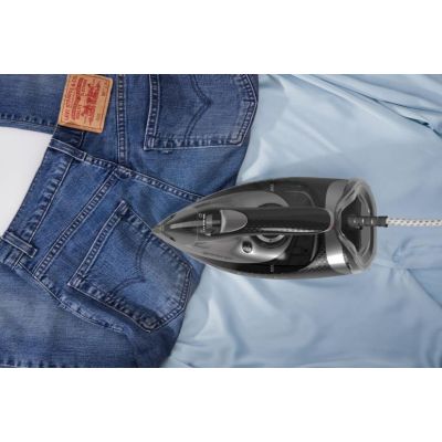 6. Żelazko parowe Gorenje SIH3200BKS 3200W (czarny)