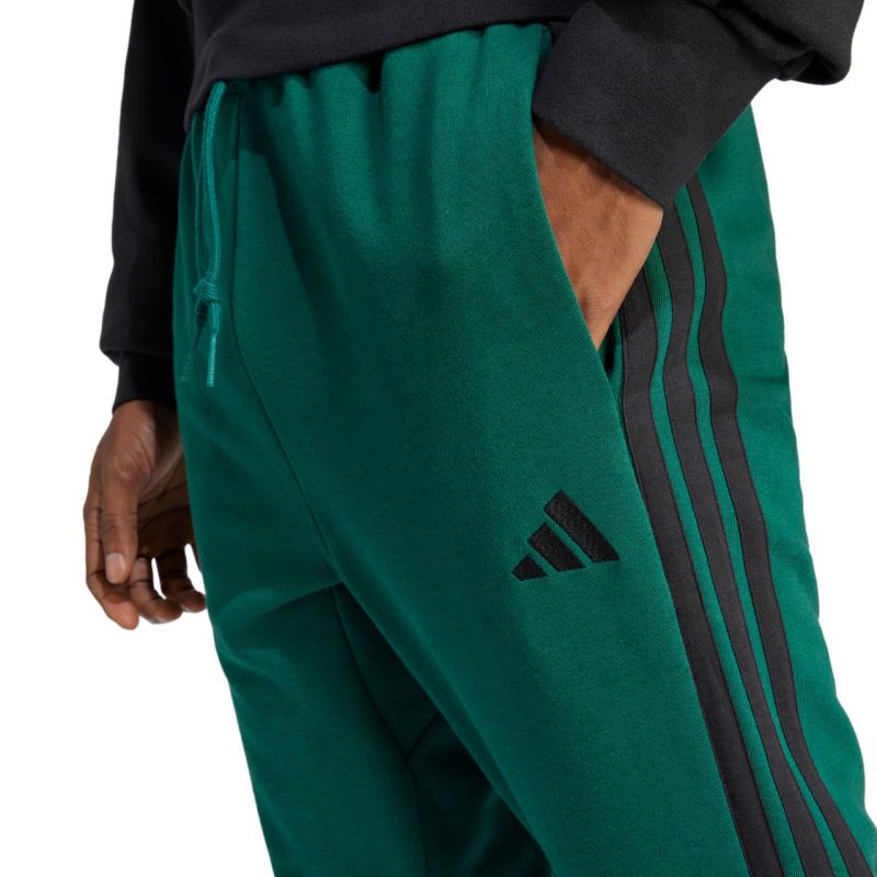 5. Spodnie adidas Essential 3-Stripes French Terry M JD1879