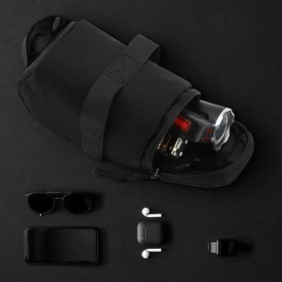 9. Wozinsky mała torba rowerowa pod siodełko 0,6 l czarny (WBB8BK black)