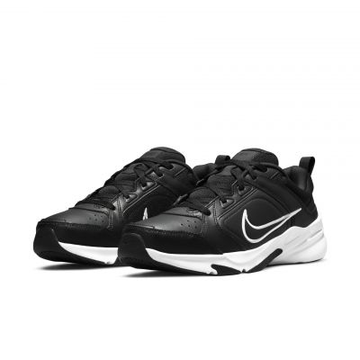 3. Nike DEFYALLDAY 44