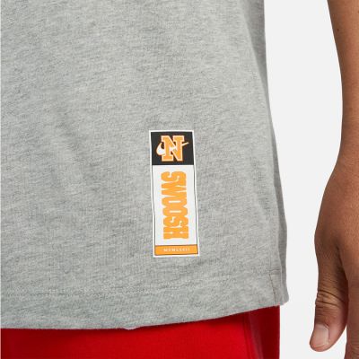 4. Koszulka Nike Sportswear M FD1320-063