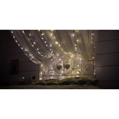 7. Twinkly Strings – 250 RGB+W Ciąg świetlny, przezroczysty przewód, typ wtyczki F