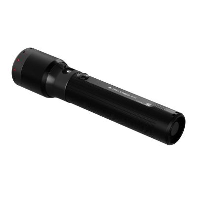 13. Latarka Ledlenser P7R