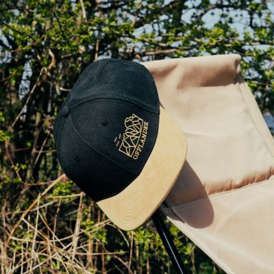 7. OFFLANDER CZAPKA Z DASZKIEM SNAPBACK