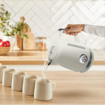 8. Czajnik elektryczny TEFAL KO355AE0