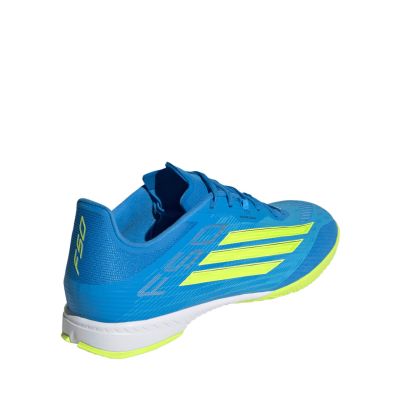 3. Buty piłkarskie adidas F50 League IN JR8973