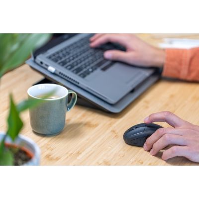 9. Mysz TRUST Primo Wireless Mouse matt dark blue