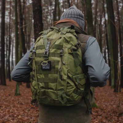 24. Plecak turystyczny Offlander Survival Trekker 25L OFF_CACC_34GN