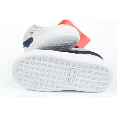 18. Buty sportowe Puma Suede Jr 369684 02