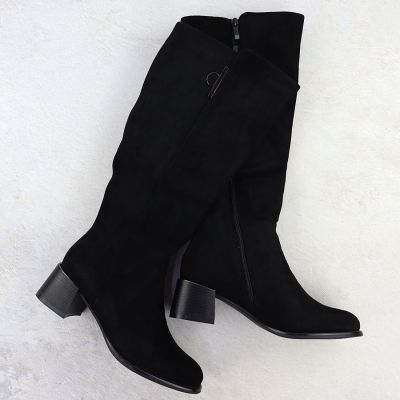 2. Kozaki damskie na obcasie ocieplane zamszowe czarne Jezzi MR2481-3