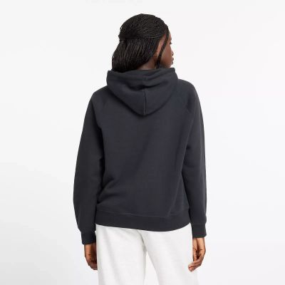 2. Bluza New Balance Sport Fleece Logo Hoodie W WT43524BK