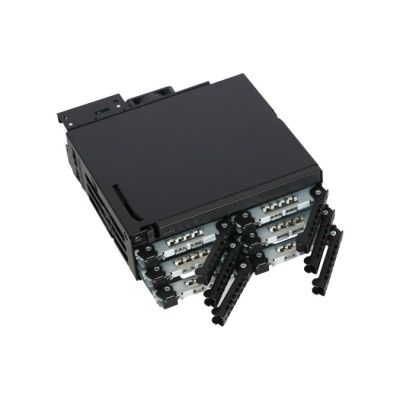 7. Płyta montażowa IcyDock 6x6,3cm SATAI-III w 1x5,25" HDD/SSD sw sprzedaży detalicznej