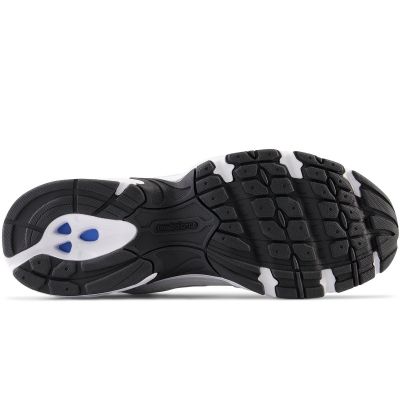 9. Buty New Balance M MR530CK