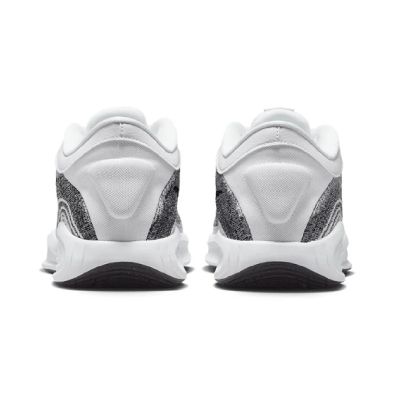 9. BUTY NIKE G.T. HUSTLE ACADEMY FJ7791-102