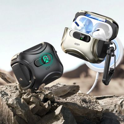 4. Etui ESR Cyber FlickLock MagSafe na AirPods Pro 3 - srebrne