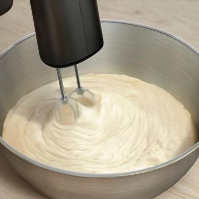 6. Mikser ręczny PHILIPS HR 3781/00