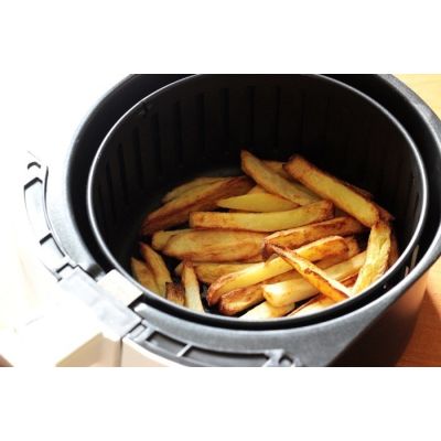 8. Frytownica beztłuszczowa Blaupunkt AFD-601 (4 l; 2,5 kg; 1500W; kolor biały)