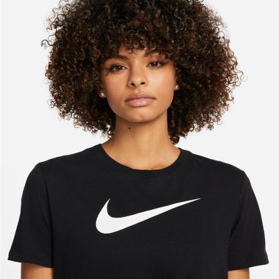 6. Koszulka Nike DF Swoosh W FD2884-010