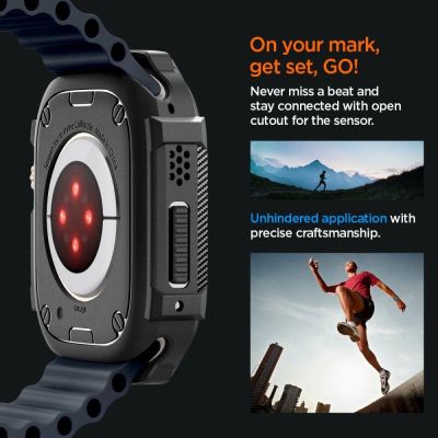13. Etui Spigen Rugged Armor na Apple Watch Ultra (49 mm) - czarny mat