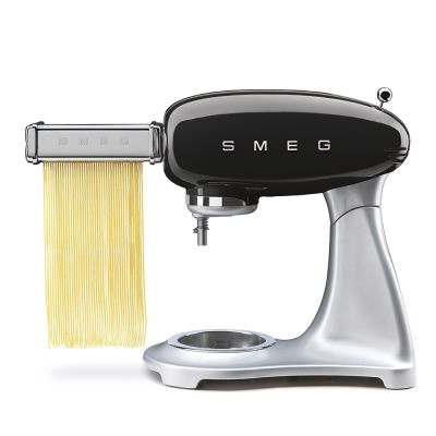 13. Robot kuchenny SMEG SMF04BLEU