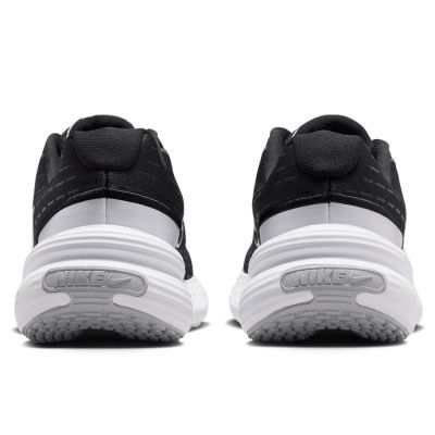 4. Buty Nike Uplift SC IF1749-002