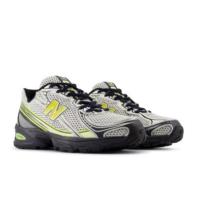 4. Buty sportowe New Balance U740FR2