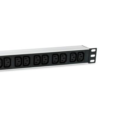 3. Equip 333318 rozdzielacz zasilania PDU 12 x gniazdo sieciowe 1U Czarny, Srebrny
