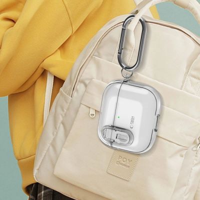 8. Etui Tech-Protect Slim Hook na AirPods 4 - przezroczyste