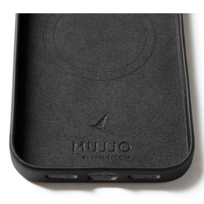 4. Mujjo Wallet Leather Case - etui skórzane do iPhone 17 Pro Max kompatybilne z MagSafe (black)