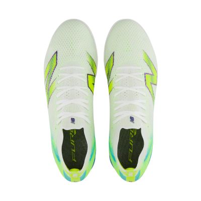 4. Buty piłkarskie New Balance Furon V9 Elite TF NBUF1T7Q6