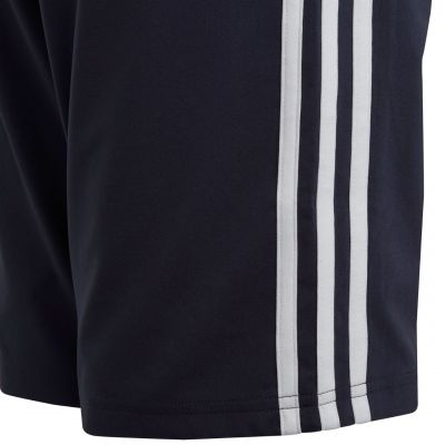 10. Spodenki adidas Essentials 3-Stripes Woven Jr IC6822