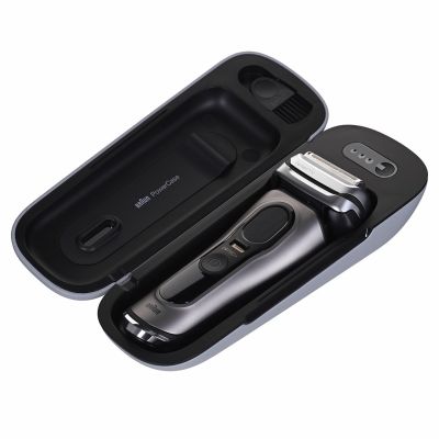 22. Golarka Braun 9575cc